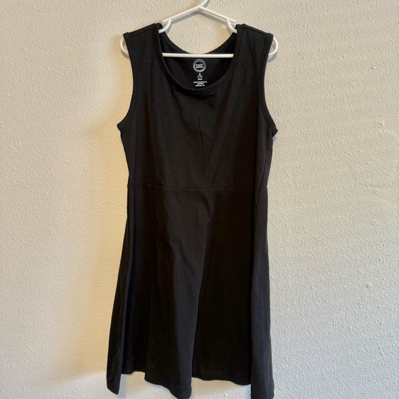 Wonder Nation Black Sleeveless Mini Dress - Picture 1 of 3